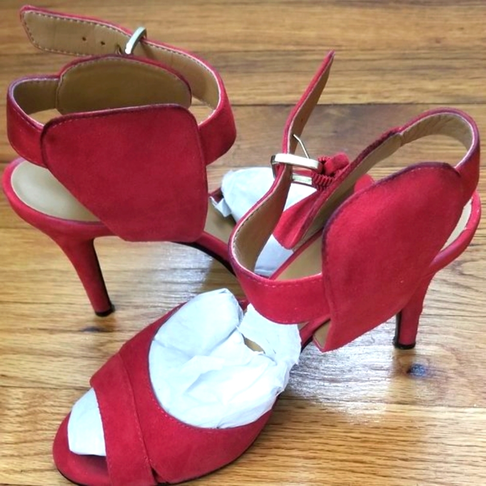 Red Suede size 7